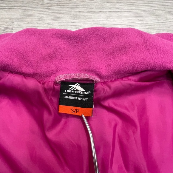 High Sierra Women's Quilted Vest Pink Full Zip Stand Collar Size S/P - Picture 3 of 16